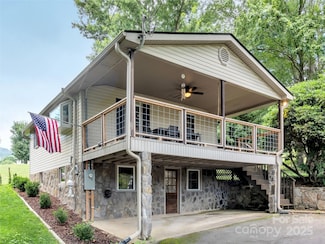 340 Mauney Cove Rd, Waynesville, NC 28786