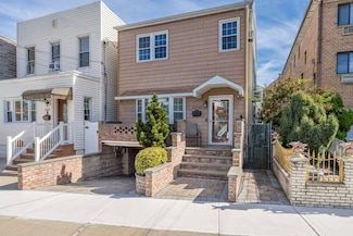 58-33 71st St, Maspeth, NY 11378