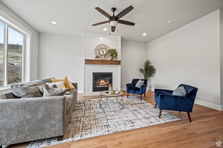 562 S 1140 E Unit 1206, Smithfield, UT 84335