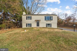 128 Highland Dr, Coatesville, PA 19320