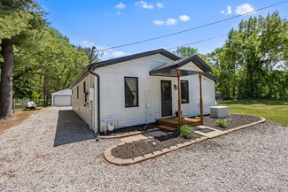 3260 S 750 E, Knox, IN 46534