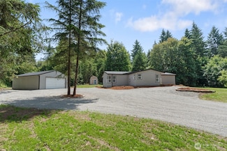 33517 98th Ave S, Roy, WA 98580