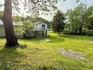 5205 Lynn Camp Rd, Pennsboro, WV 26415