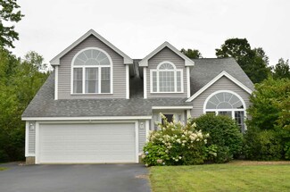 44 Emerald Ln, Dover, NH 03820