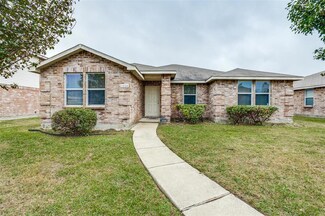 1006 Hollow Oak Rd, Lancaster, TX 75134
