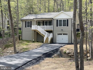 5281 Trevino Dr, Mc Gaheysville, VA 22840