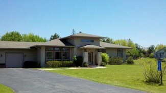 12215 Taun Ct, Trevor, WI 53179
