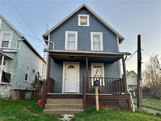 1710 4th St NE, Canton, OH 44704