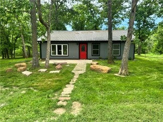 1075 SW 25th Rd, Holden, MO 64040