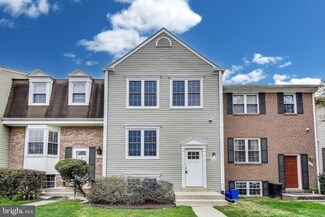 1085 Copperstone Ct, Rockville, MD 20852