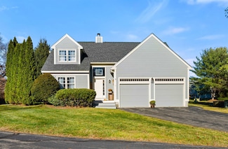 7 Fox Run Rd, Amherst, NH 03031