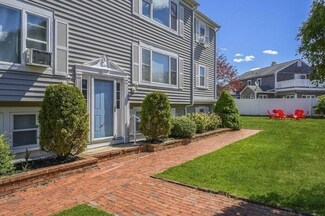 30 Union Wharf Rd Unit 5, Dennis Port, MA 02639