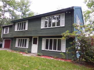 19 Stagecoach Rd, Durham, NH 03824