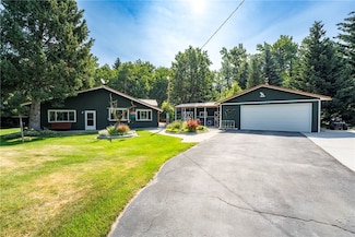27 Collins Ln, Roberts, MT 59070