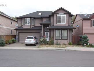 2089 NW Bella Vista Dr, Gresham, OR 97030