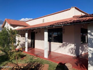 3729 S Towner Ave, Naco, AZ 85620