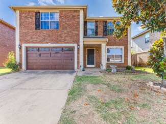10708 Emerald Park Ln, Haslet, TX 76052