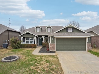 15105 E 110th Place N, Owasso, OK 74055