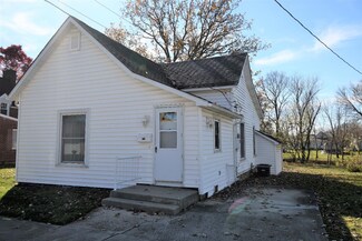316 S Front St, Rensselaer, IN 47978