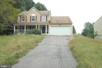 4065 Croaker Ln, Woodbridge, VA 22193