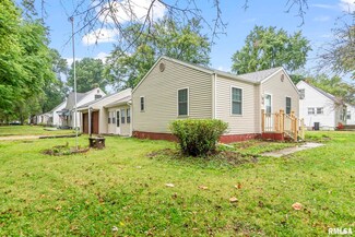 2160 E Pickett St Unit 1, Springfield, IL 62703