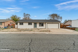 752 E St, Fernley, NV 89408