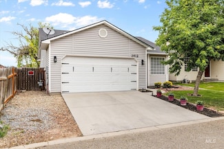 2412 E Cinnamon Ln, Nampa, ID 83687