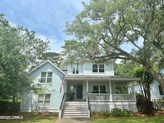 56 Petigru Dr, Beaufort, SC 29902