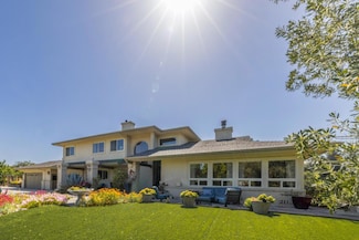 2 Mesa Del Sol, Salinas, CA 93908