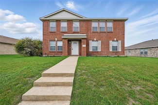 605 Jewelflower Dr, Desoto, TX 75115