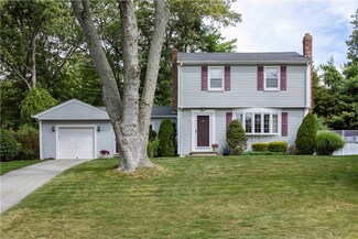 6 Joyce Ann Dr, Smithfield, RI 02917