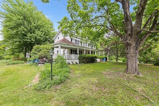 3 Losee Rd, Wappingers Falls, NY 12590