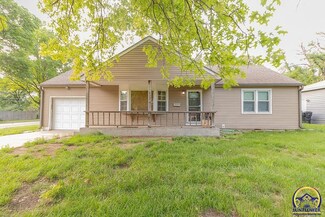 4320 SW Holly Ln, Topeka, KS 66604