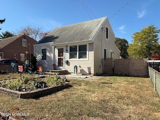 39 Liberty Place, Keansburg, NJ 07734