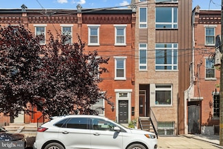 1827 Ginnodo St, Philadelphia, PA 19130