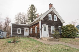 92 Liberty St, Rockland, MA 02370