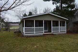 234 E Vallette St, Oxford, WI 53952