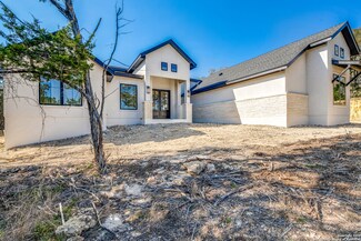 8831 Falcon Place, San Antonio, TX 78256