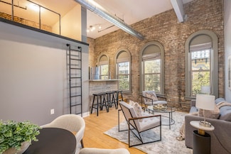 56 Monroe Center St NW Unit 6, Grand Rapids, MI 49503