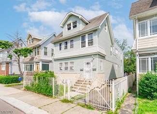 410-412 Kerrigan Blvd, Newark, NJ 07106