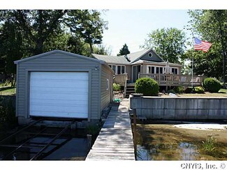 8663 Lotts Point Rd, Chaumont, NY 13622