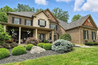420 Stolle Dr, Springboro, OH 45066