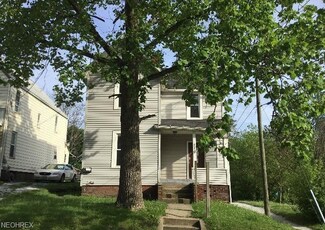 710 Highland Rd NE, Canton, OH 44704