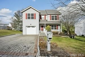 53 Larkin Ln, Garnerville, NY 10923