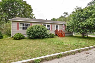 37 Unity St, Rochester, NH 03868