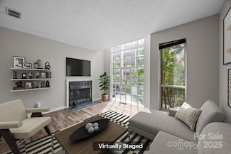 415 W 7th St Unit H, Charlotte, NC 28202