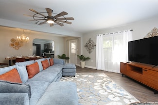 9011 Welles Way Unit 1, San Antonio, TX 78240