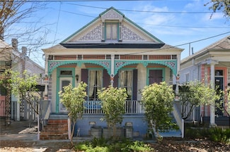 2816 Banks St, New Orleans, LA 70119