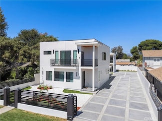 15209 Cohasset St, Van Nuys, CA 91405