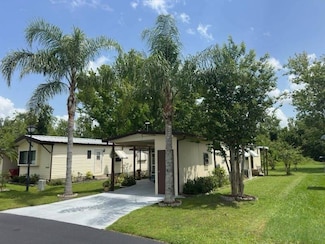 49 Hideaway Ln, Winter Haven, FL 33881